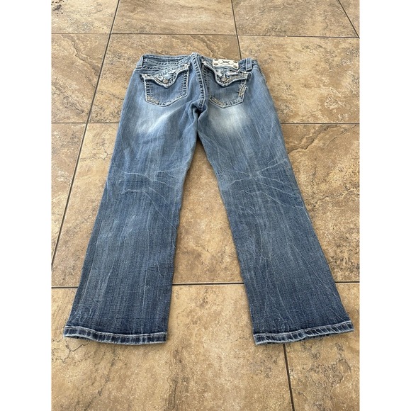 MISS ME Denim Women's Rhinestones Embellished Standard Crop Jeans 29 Fit 30X24 - Picture 4 of 7